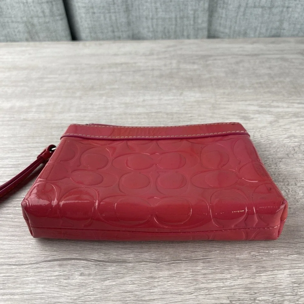 Coach Pink Patent Leather Wristlet Purse Clutch Y2K Shiny Fair